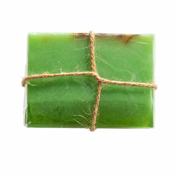 Jabón casero natural con manteca de karité romero 60g - Imagen 2